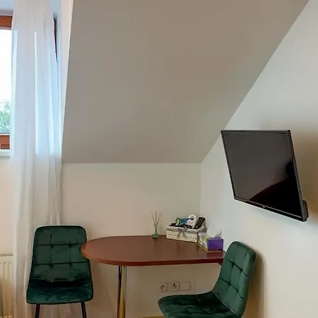Navara Guest house Kolin
