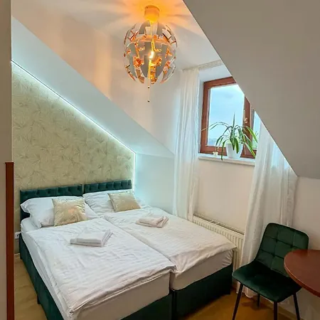 Navara Guest house